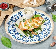 Куриное филе с грибным соусом