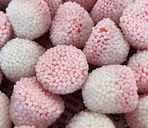 Ягоды в белой обсыпке