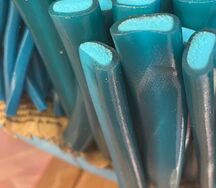 Гигантские палочки малина