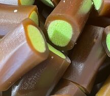 Мини кабели со вкусом колы