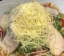 Цезарь с курицей