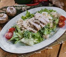 Цезарь с курицей