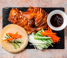 Утка по-пекински подкопченная разделанная