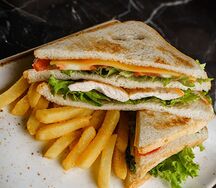 Клаб-сэндвич с цыпленком