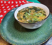 Мисо суп с лососем