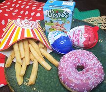 Happy Box с ягодным донатом