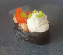 Гункан сливочная курочка