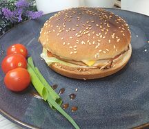 Американский с яйцом и беконом