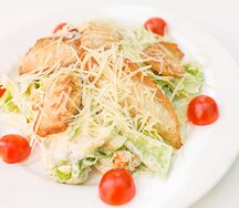 Цезарь с куриной грудкой