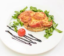 Куриная грудка с грибами и сыром