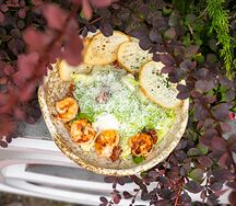 Креветки и зелёный микс