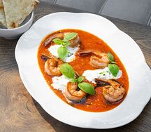 Тигровая креветка, домашняя аджика, страчателла 