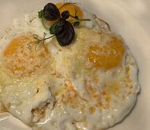 Глазунья с сыром