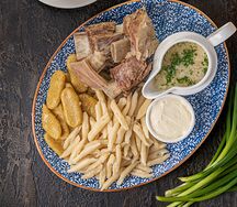 Жижиг-галнаш с отварной говяжьей корейкой