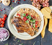 Лопатка баранья с пловом