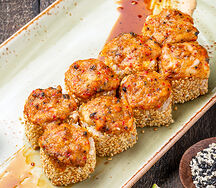 Запеченный ролл с креветкой