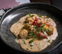 Морской гребешок в сливочном соусе