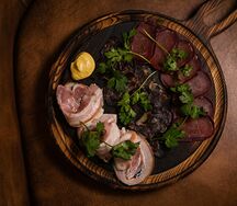 Мясная нарезка