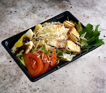 Цезарь с курицей