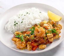 Курица с ананасом в кисло-сладком соусе