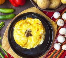 Запеканка с куриным филе и грибами
