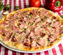 Пицца Мясной пир