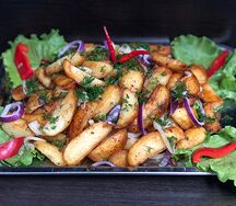 Жаркое из молодого картофеля