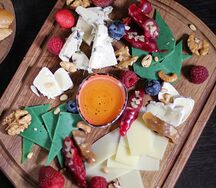 Ассорти европейских сыров