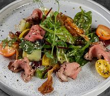 Салат с ростбифом