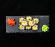 Ролл Жареный с лососем