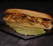 Куриная в булочке