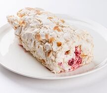 Меренговый рулет