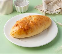 Пирожок с картошкой запеченный