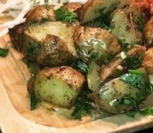 Картофель, запеченный на мангале