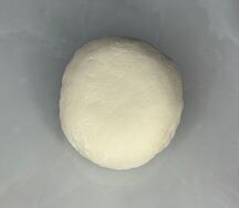 Мотти с клубникой