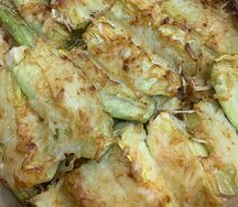 Кабачки с пармезаном