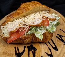 Круассан Цезарь 