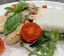 Курица в сливочном соусе с рисом басмати