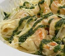 Песто с креветками