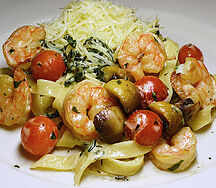 Феттучине с тигровыми креветками