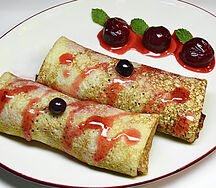 Блины с вишней