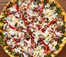 Пицца с фаршем и грибами