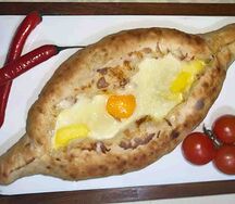 Хачапури по-аджарски