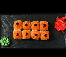Запеченный острый ролл с огурцом