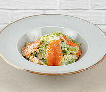 Цезарь с лососем