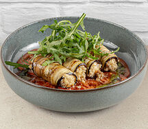 Рулетики из баклажанов с креветками