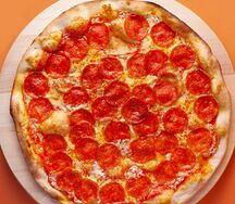 Пепперони на тонком тесте 