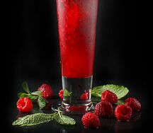 Лимонад малиновый