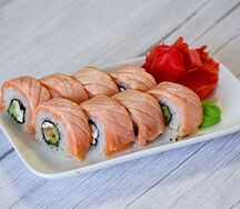 Ролл опаленный Филадельфия с угрем