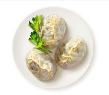 Манты с бараниной